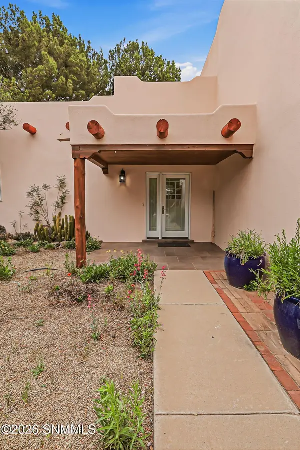 565 Carver RD, Las Cruces, NM 88005