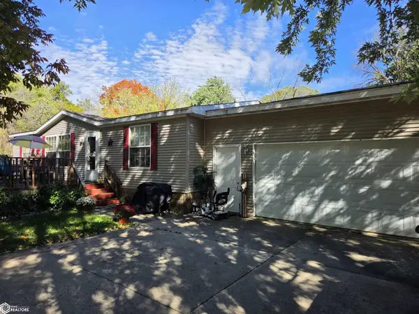 105 N Gaylord, Nora Springs, IA 50458