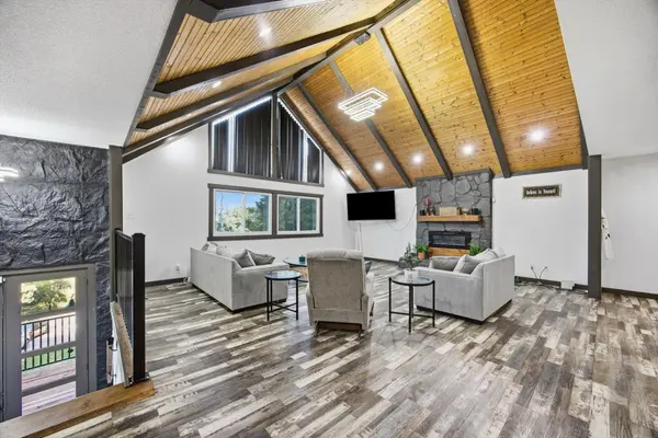 2901 Huckleberry Lane, Rocky Face, GA 30740