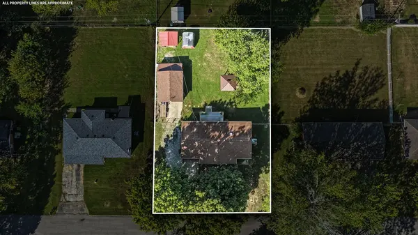 65 Glendale Dr, Cadiz, KY 42211