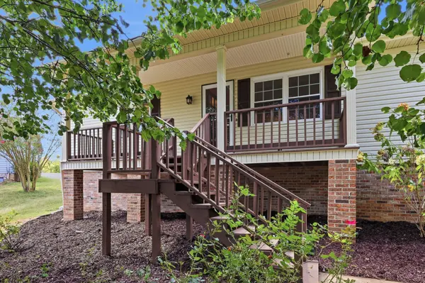 201 Vermont Dr #NW, Cleveland, TN 37312