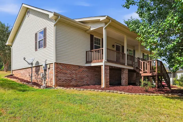 201 Vermont Dr #NW, Cleveland, TN 37312