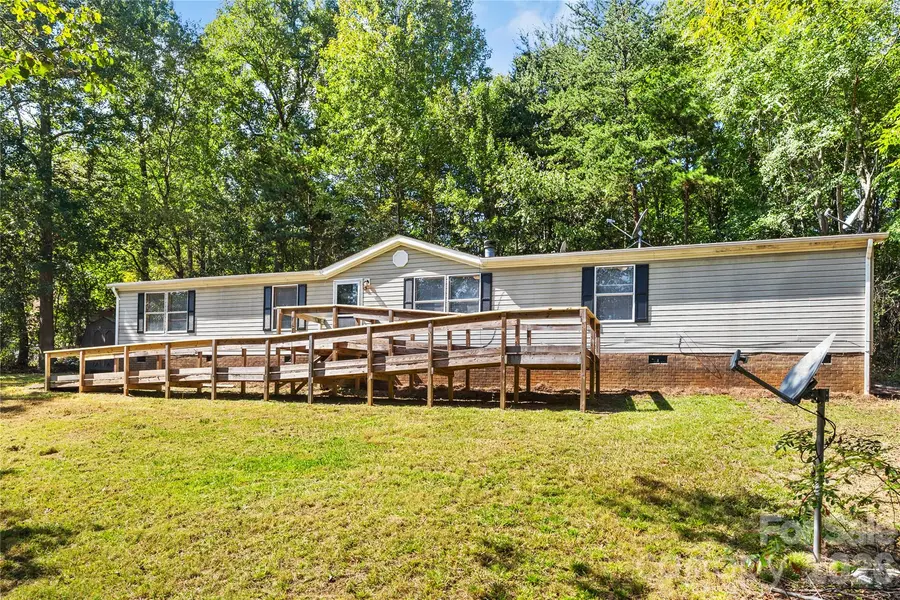 3285 Falcon Ridge RD, Maiden, NC 28650
