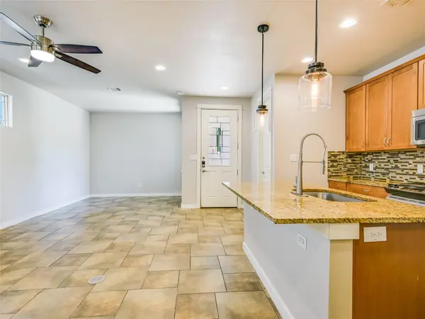 2210 Schriber ST #A, Austin, TX 78704