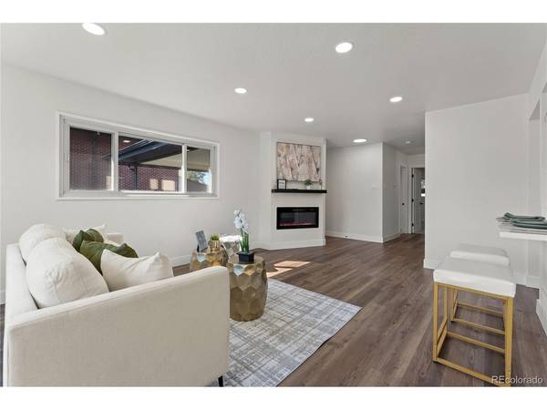 3015 Quebec, Denver, CO 80207