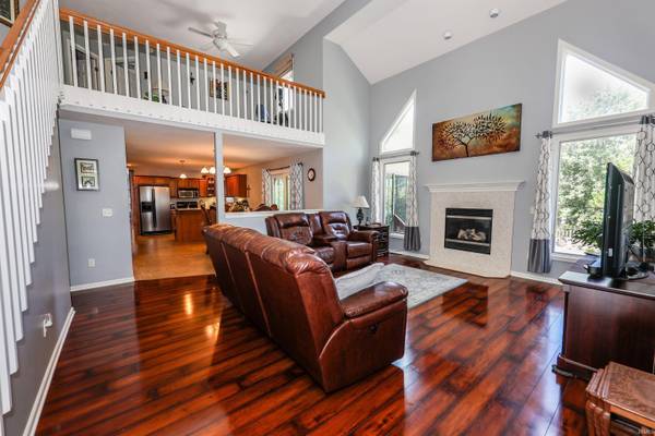 8224 Sunny Hill CV, Fort Wayne, IN 46804-3577