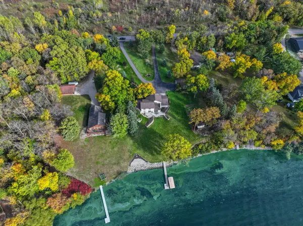10333 Alcott DR, Sauk Centre, MN 56378