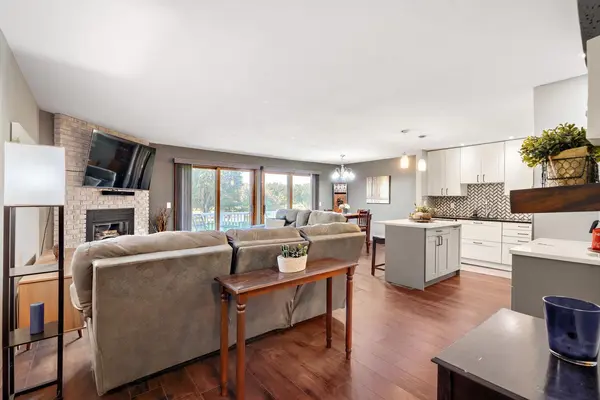 14411 Fairway DR, Eden Prairie, MN 55344