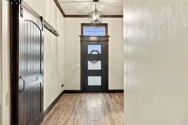 10601 Wild Horse Creek DR, Yukon, OK 73099