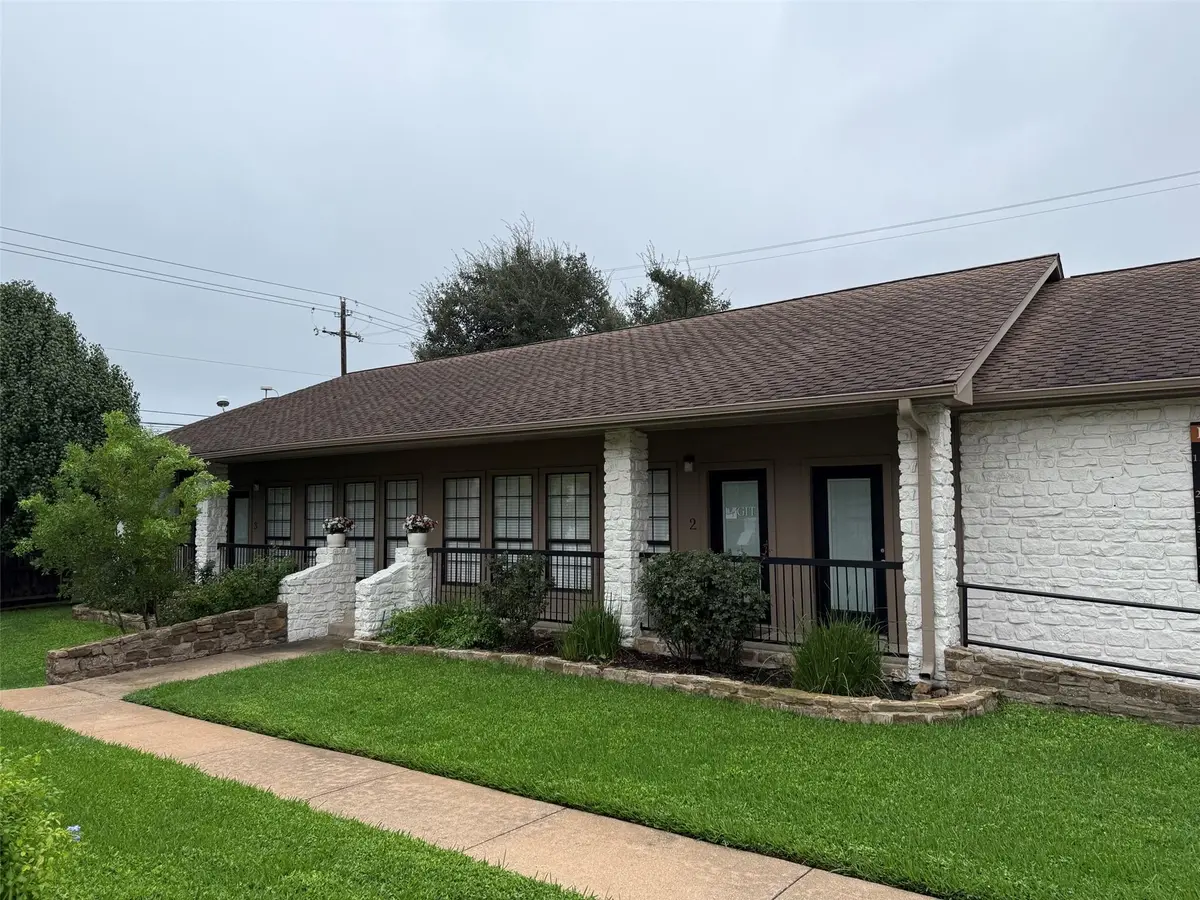 13740 N Highway 183 HWY #Q-4, Austin, TX 78750