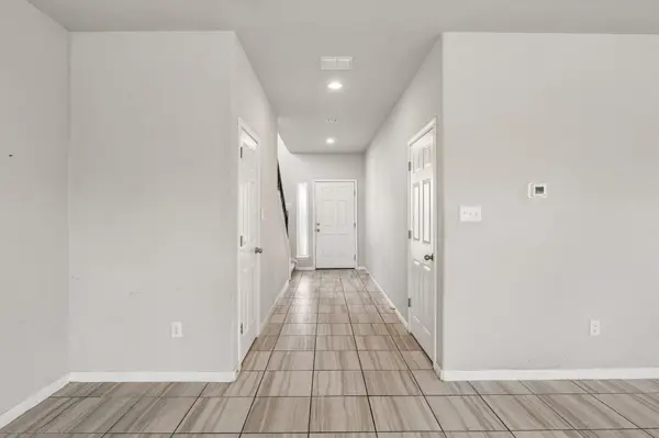 260 Silver Springs BND, Kyle, TX 78640