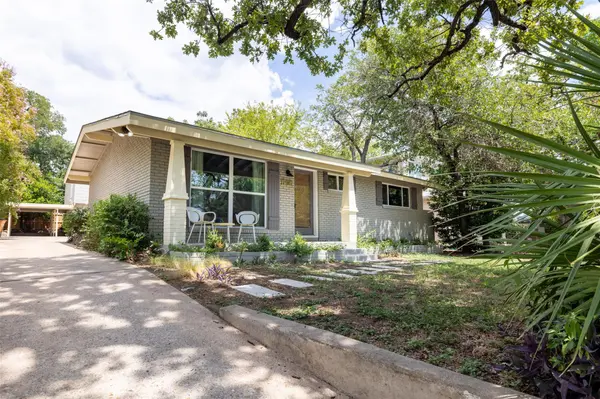 1706 Palma PLZ #C, Austin, TX 78703