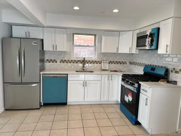 159-40 95th ST, Howard Beach, NY 11414
