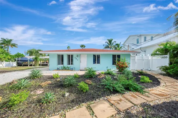387 AVENIDA MILANO, Sarasota, FL 34242