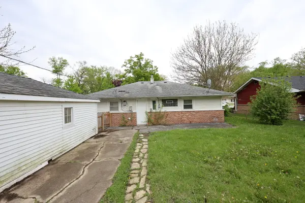 366 Blackhawk DR, Park Forest, IL 60466