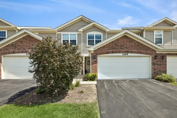 1169 Amber DR, Cary, IL 60013