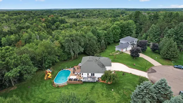 37283 Heritage WAY, North Branch, MN 55056
