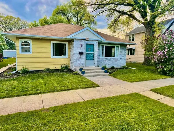 213 Tindolph AVE N, Thief River Falls, MN 56701