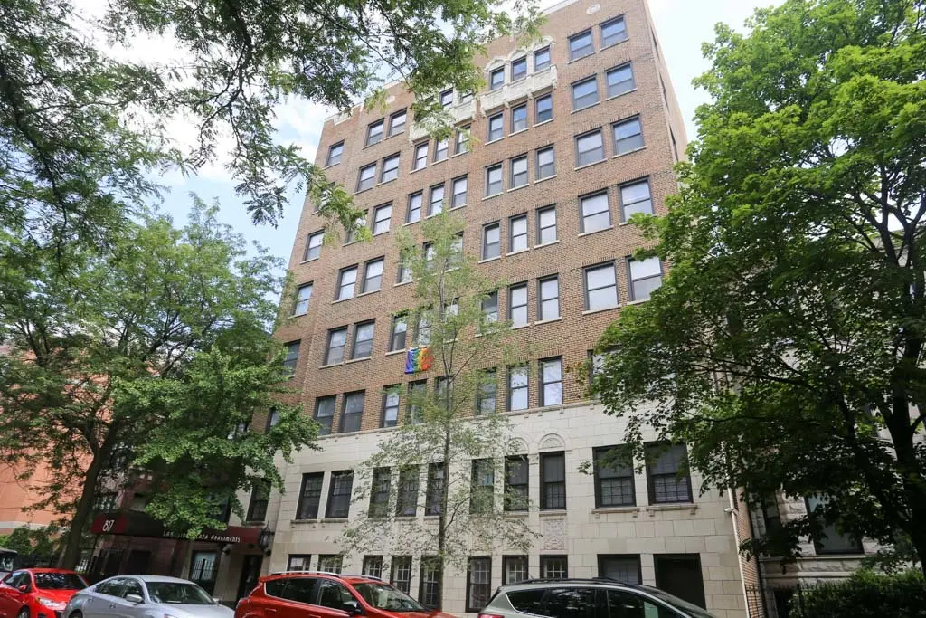 817 W Lakeside PL #202, Chicago, IL 60640