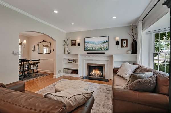 543 S Dunton AVE, Arlington Heights, IL 60005