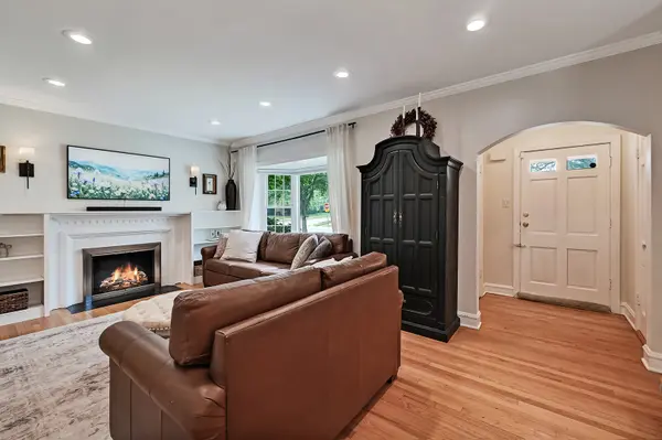 543 S Dunton AVE, Arlington Heights, IL 60005