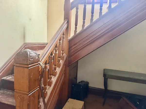 203 W Locust ST, Canton, IL 61520