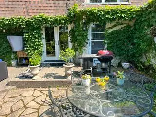 435 Far Hill RD, Wayzata, MN 55391