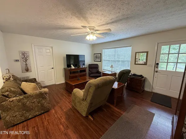 3412 Point Pleasant Rd, Newport, TN 37821