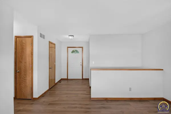 4017 NW Fielding TER, Topeka, KS 66618