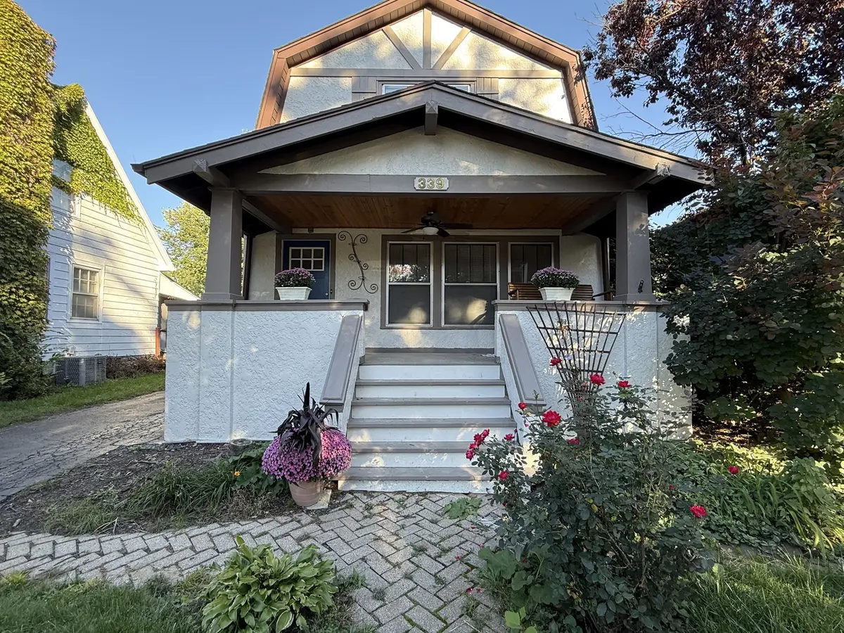 339 N Ridgeland AVE, Elmhurst, IL 60126