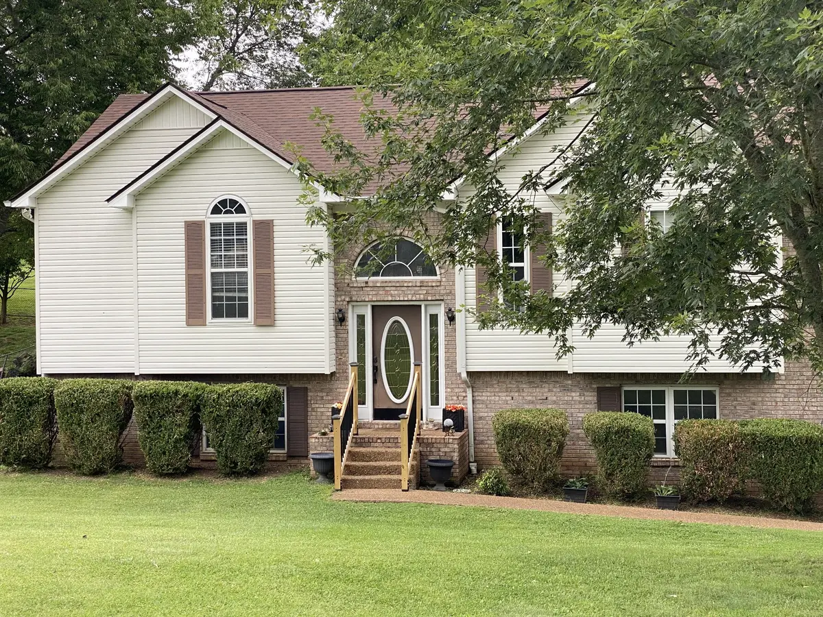 505 Sherry Dr, Columbia, TN 38401