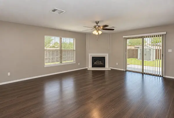 2215 Kimra LN, Cedar Park, TX 78613
