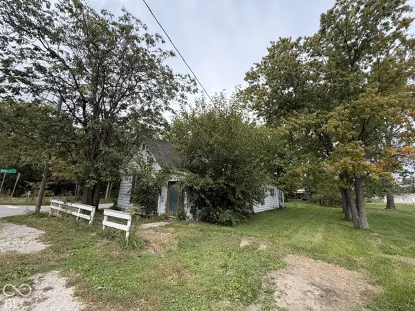 22 E 206th, Sheridan, IN 46069