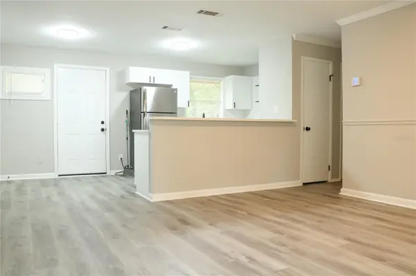 2212 BERKSHIRE DR, Tallahassee, FL 32304