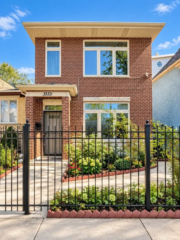 3533 S Rockwell ST, Chicago, IL 60632