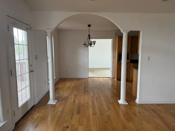 505 Sherry Dr, Columbia, TN 38401