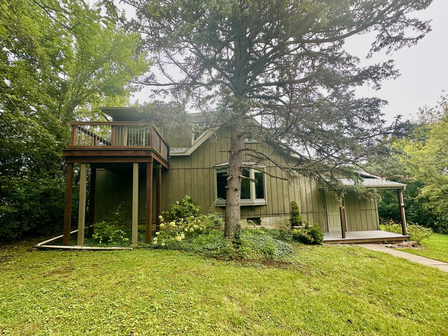 16W031 91ST ST, Burr Ridge, IL 60527