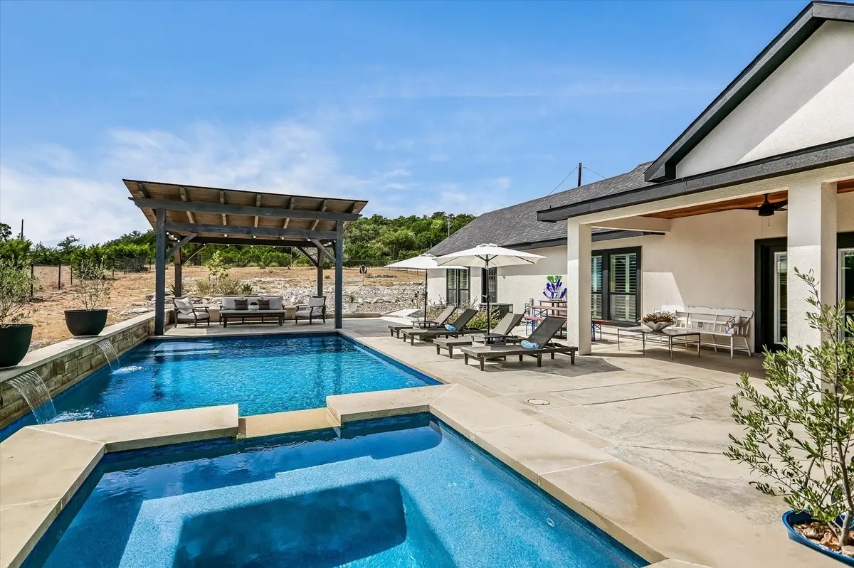 1382 Primrose PATH, Canyon Lake, TX 78133