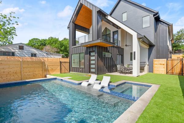 1006 Winsted LN #A, Austin, TX 78703