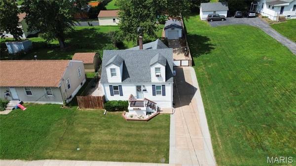 2315 Wengler AVE, Overland, MO 63114