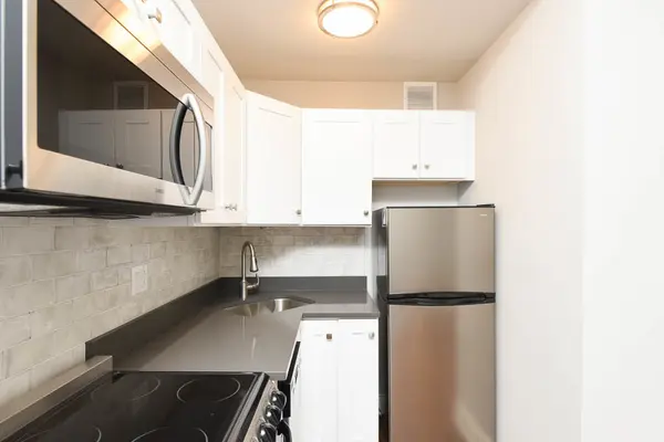 640 W WRIGHTWOOD AVE #109, Chicago, IL 60614