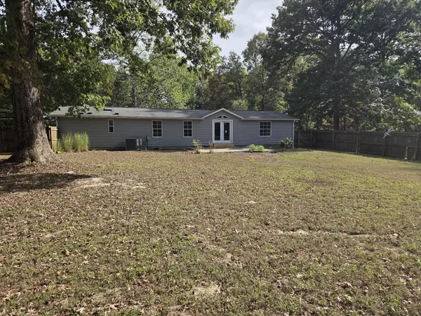 1200 Lonesome Pine Rd, Kingston Springs, TN 37082