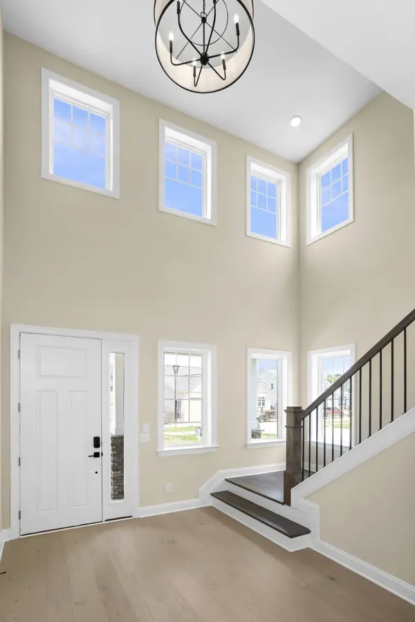 5945 Hunt Valley Drive, Spring Hill, TN 37174