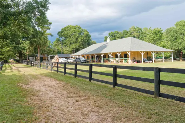 844, 846 SE Two Notch RD, Aiken, SC 29801