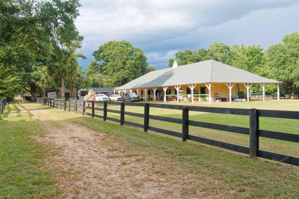 844, 846 SE Two Notch RD, Aiken, SC 29801