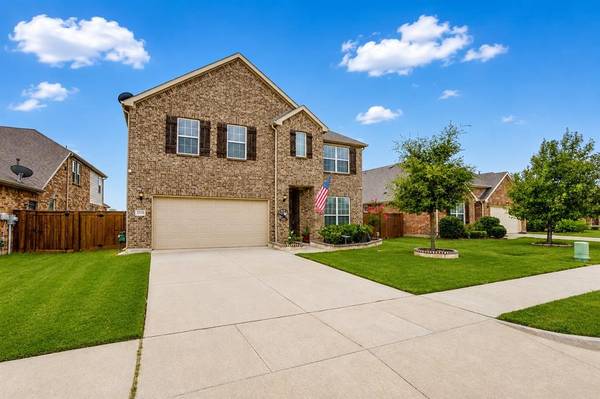 3508 Weyburn Drive, Mansfield, TX 76084