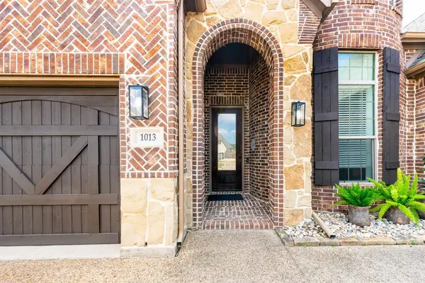 1013 Calm Crest Drive, Rockwall, TX 75087