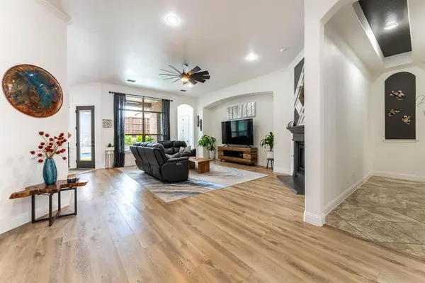 1013 Calm Crest Drive, Rockwall, TX 75087