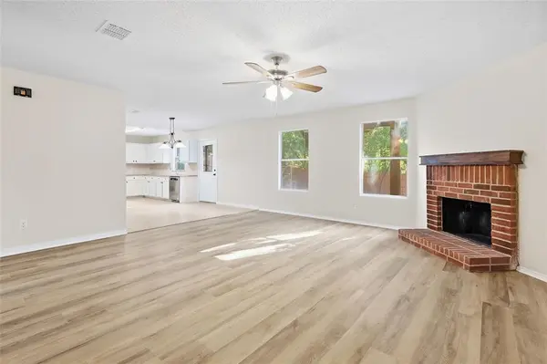 9209 Glen Falls Lane, Denton, TX 76210