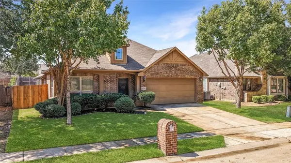 1208 Ponderosa Drive, Aubrey, TX 76227